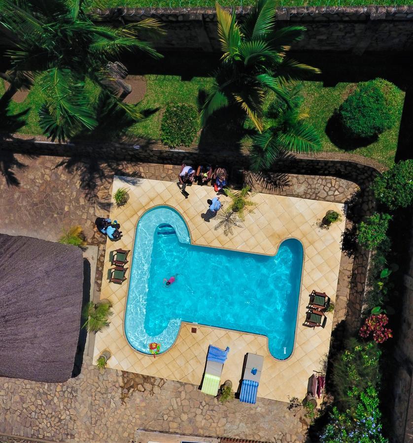 Entebbe Palm Hotel Esterno foto